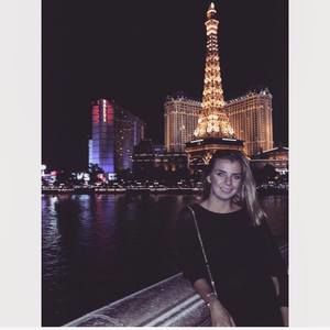 Meet your Posher, Elena